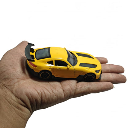 Trenditor™ Mercedes-AMG GT 1:43 Die-Cast Pull Back Car – Metal Body, Open Doors, No light&sound